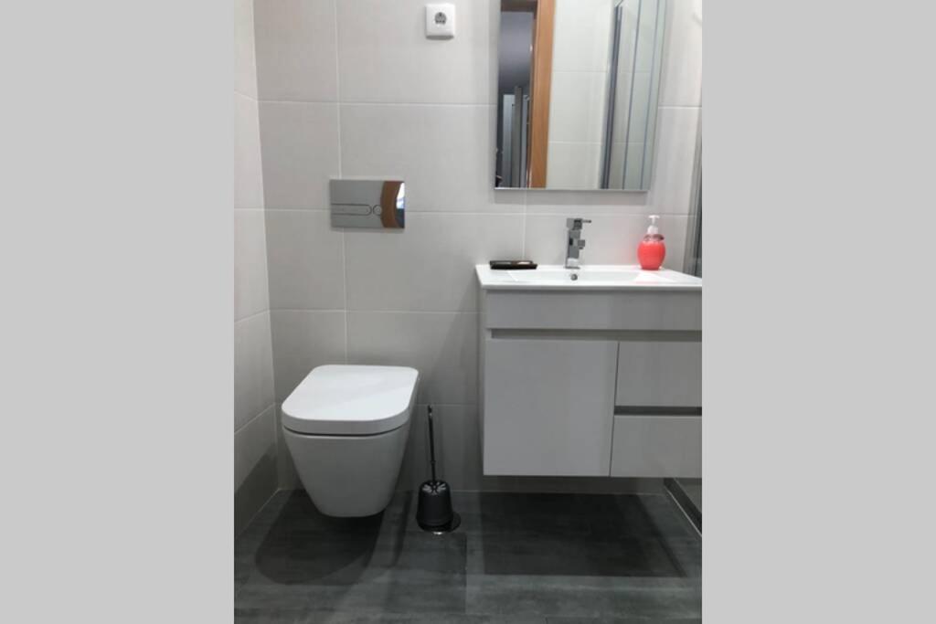 Canelle Apartamento Com Terraco Nazare Exterior photo